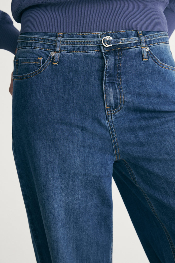 Wide-Leg Jeans with Belt
