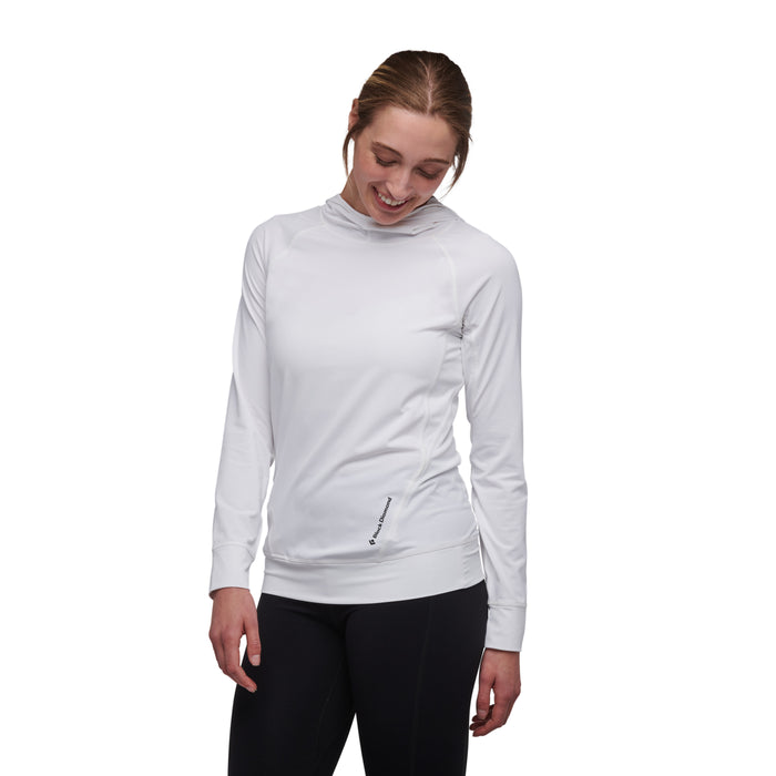 White ~ Model is 5' 9.5" | Chest 34" | Waist 28" | Size Small/6