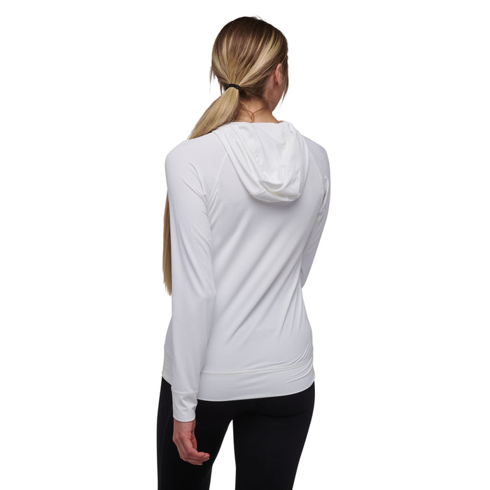 White ~ Model is 5' 9.5" | Chest 34" | Waist 28" | Size Small/6