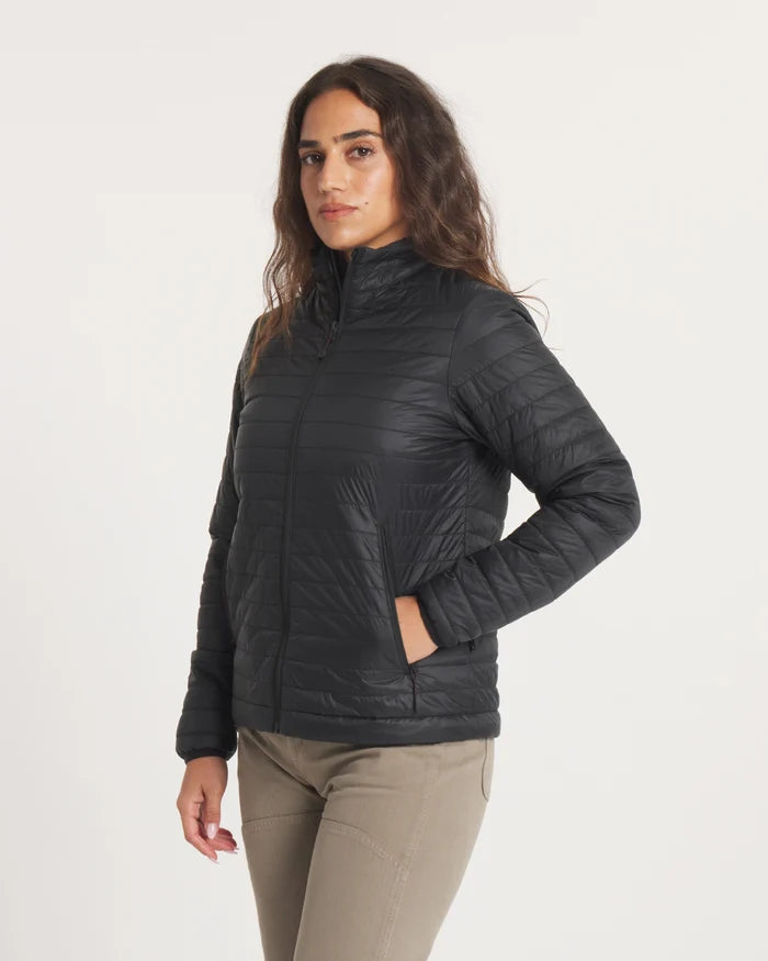 Three-quarter front of Women’s Mayu Ultralight Jacket in black, regular fit, with quilting and zip pockets on white