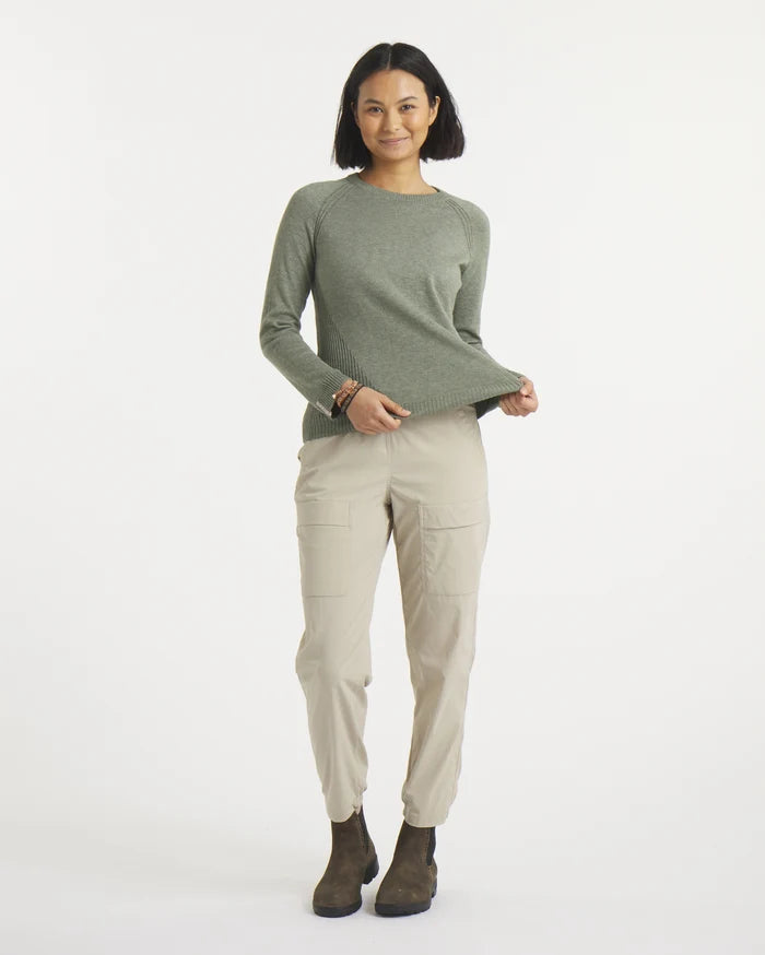 Front view of Women’s Ultralight 1.0 Crew on model showing lightweight fit and ribbed panels on white background