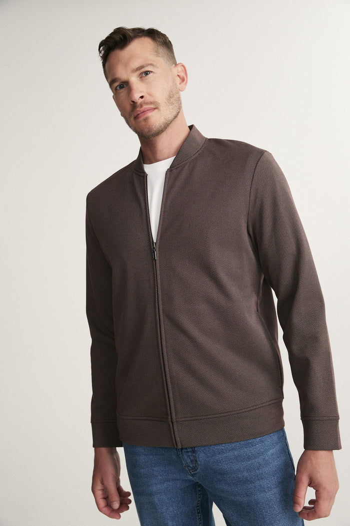 Zip-up sweatshirt with baseball collar